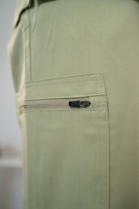 "SCRUBZ" the uks premium scrub brand.. Bright Sage size Medium 10-12 Thumbnail 3