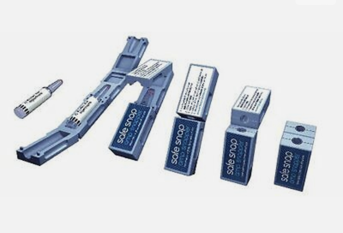 Safe Snap Ampoules Snapper to avoid Ampoule shattering - 2